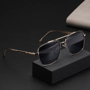 Men's And Women's Fashion  Sun-resistant Sunglasses